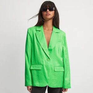 NWT! NA-KD Front Pocket Oversized Blazer